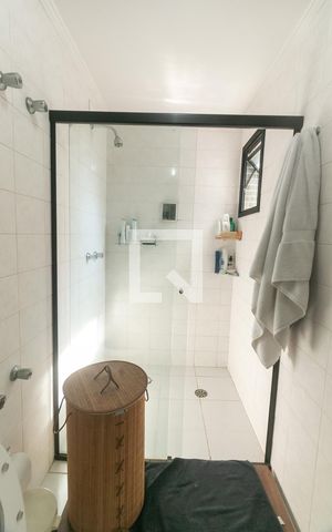 Apartamento à venda com 258m², 3 quartos e 3 vagas Apartamento à venda com 258m², 3 quartos e 3 vagasBanheiro Social
