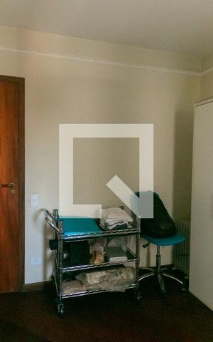 Apartamento à venda com 258m², 3 quartos e 3 vagas Apartamento à venda com 258m², 3 quartos e 3 vagasQuarto 1