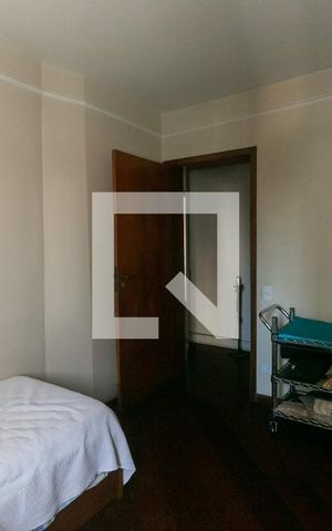 Apartamento à venda com 258m², 3 quartos e 3 vagas Apartamento à venda com 258m², 3 quartos e 3 vagasQuarto 1
