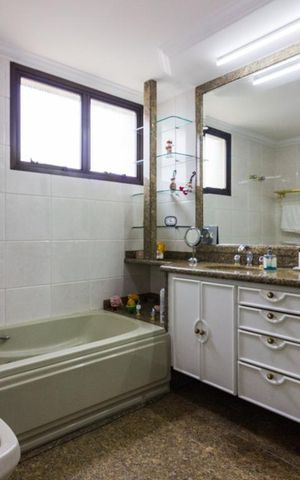 Apartamento à venda com 252m², 4 quartos e 3 vagas