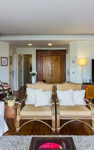 Apartamento à venda com 252m², 4 quartos e 3 vagas