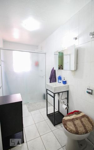 Apartamento para alugar com 71m², 2 quartos e sem vagaBanheiro