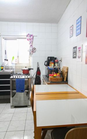 Apartamento para alugar com 71m², 2 quartos e sem vagacozinha