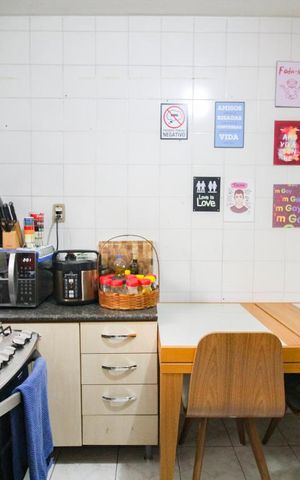 Apartamento para alugar com 71m², 2 quartos e sem vagacozinha