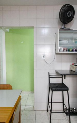 Apartamento para alugar com 71m², 2 quartos e sem vagaCozinha - Armários