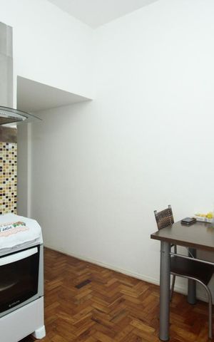 Apartamento à venda com 45m², 2 quartos e sem vagaSala/Cozinha