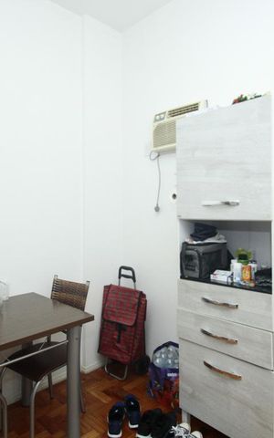 Apartamento à venda com 45m², 2 quartos e sem vagaSala/Cozinha