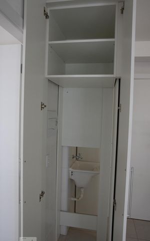 Apartamento à venda com 37m², 1 quarto e sem vagaÁrea de Serviço