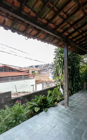 Casa à venda com 425m², 4 quartos e 3 vagasVaranda