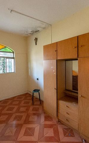 Casa à venda com 425m², 4 quartos e 3 vagasQuarto 1