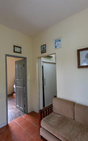 Casa à venda com 425m², 4 quartos e 3 vagasCopa