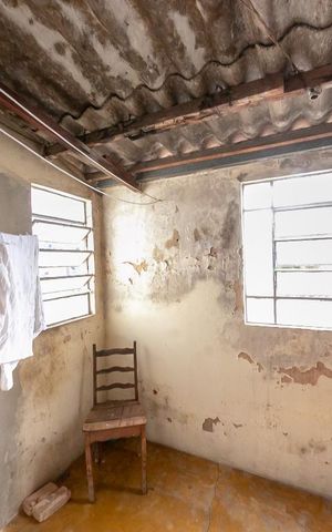 Casa à venda com 425m², 4 quartos e 3 vagasQuarto de Serviço
