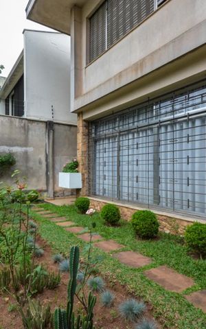 Casa à venda com 454m², 3 quartos e 5 vagas