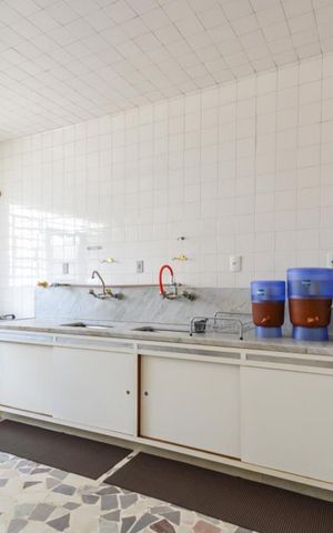 Casa à venda com 454m², 3 quartos e 5 vagas