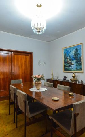 Casa à venda com 454m², 3 quartos e 5 vagas