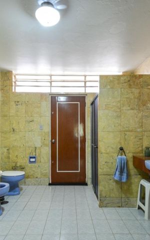 Casa à venda com 454m², 3 quartos e 5 vagas