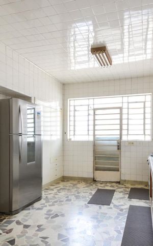 Casa à venda com 454m², 3 quartos e 5 vagas