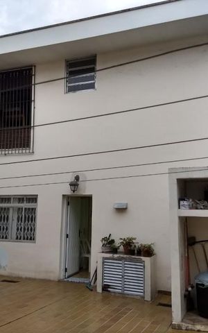 Casa à venda com 250m², 3 quartos e 3 vagas