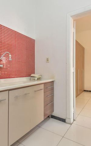Apartamento à venda com 49m², 2 quartos e sem vaga Apartamento à venda com 49m², 2 quartos e sem vagaCozinha