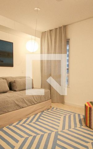Studio à venda com 27m², 1 quarto e sem vaga Studio à venda com 27m², 1 quarto e sem vagaSala/Quarto