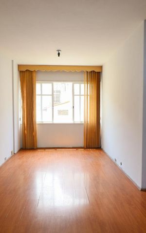 Apartamento à venda com 102m², 3 quartos e 1 vagaSala