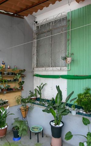 Casa à venda com 75m², 2 quartos e 1 vagaGaragem