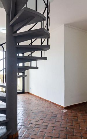 Apartamento à venda com 125m², 3 quartos e 2 vagasSala