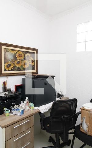 Casa para alugar com 120m², 3 quartos e sem vagaQuarto 1
