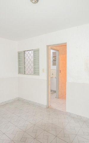 Casa para alugar com 70m², 1 quarto e sem vagaQuarto