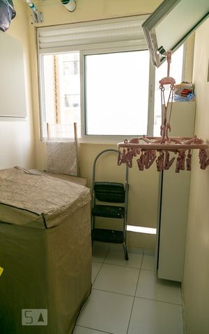 Apartamento à venda com 64m², 3 quartos e 1 vaga Apartamento à venda com 64m², 3 quartos e 1 vagaÁrea de serviço