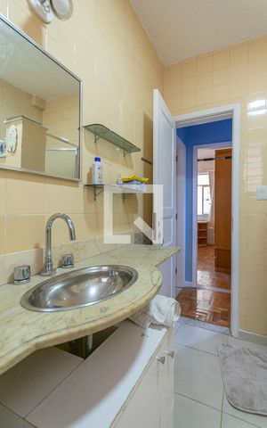 Apartamento para alugar com 90m², 2 quartos e 1 vaga Apartamento para alugar com 90m², 2 quartos e 1 vagaBanheiro