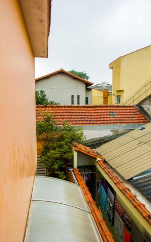Casa à venda com 218m², 3 quartos e 3 vagas Casa à venda com 218m², 3 quartos e 3 vagasVista do quarto 2