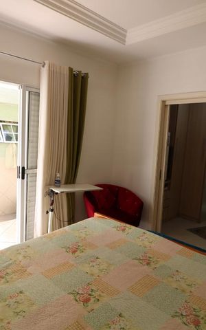 Casa à venda com 650m², 3 quartos e 5 vagasSuite