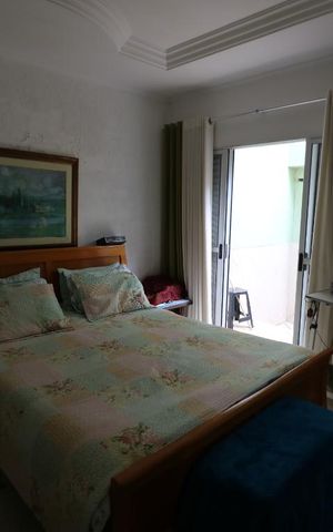 Casa à venda com 650m², 3 quartos e 5 vagasSuite