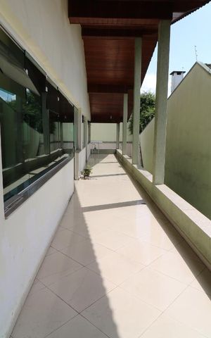 Casa à venda com 650m², 3 quartos e 5 vagasvaranda