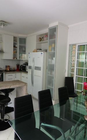 Casa à venda com 650m², 3 quartos e 5 vagasCozinha