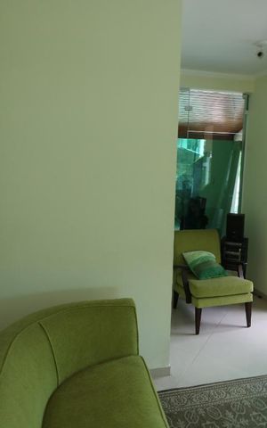 Casa à venda com 650m², 3 quartos e 5 vagasHall