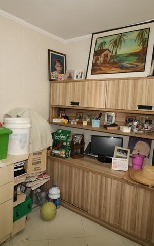 Casa à venda com 650m², 3 quartos e 5 vagasQuarto 4