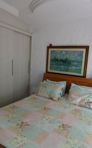 Casa à venda com 650m², 3 quartos e 5 vagasSuite