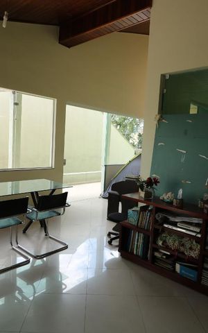 Casa à venda com 650m², 3 quartos e 5 vagasArea para festas