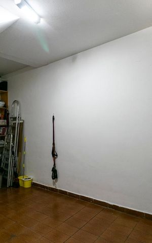 Casa à venda com 107m², 3 quartos e 1 vagaGaragem
