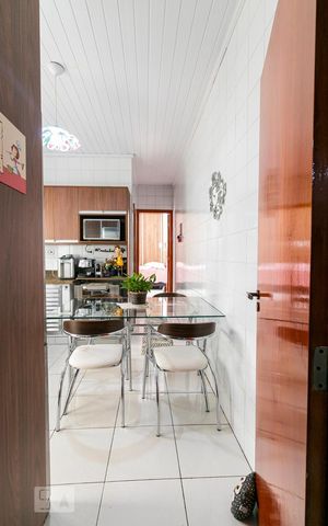 Casa à venda com 107m², 3 quartos e 1 vagaCozinha