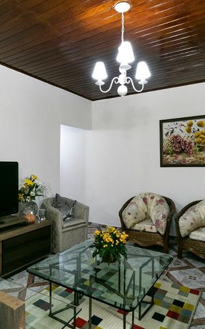 Casa à venda com 107m², 3 quartos e 1 vagaSala