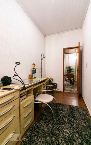Casa à venda com 107m², 3 quartos e 1 vagaQuarto 1