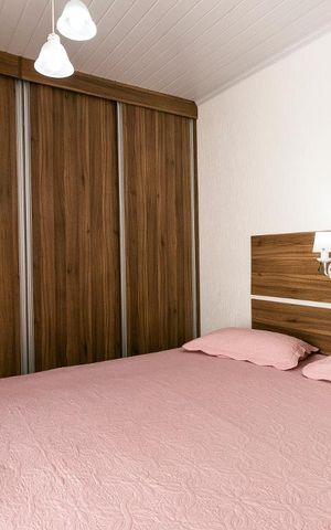 Casa à venda com 107m², 3 quartos e 1 vagaSuíte