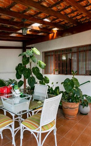 Casa à venda com 107m², 3 quartos e 1 vagaVaranda