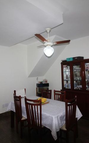 Casa à venda com 201m², 3 quartos e 4 vagasSala de jantar