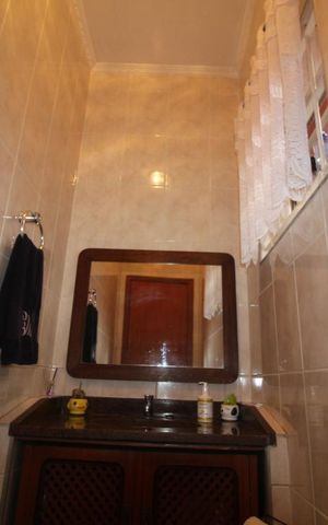 Casa à venda com 201m², 3 quartos e 4 vagasLavabo