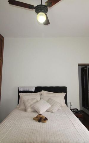 Casa à venda com 201m², 3 quartos e 4 vagasQuarto 1 suite