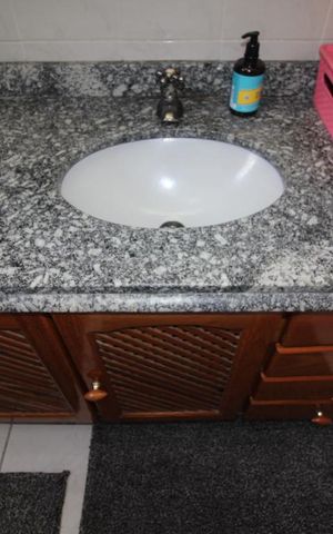 Casa à venda com 201m², 3 quartos e 4 vagasBanheiro 1 suite